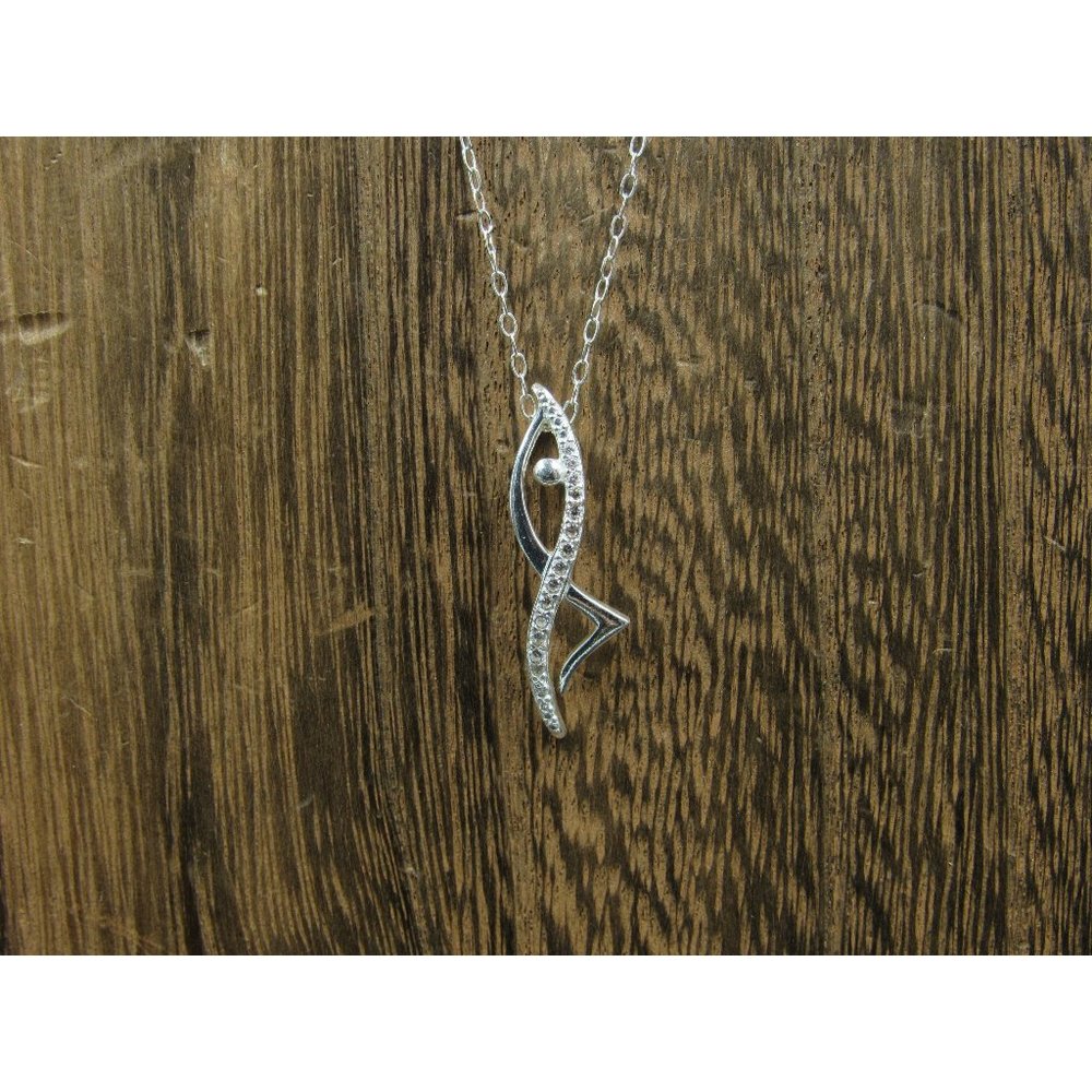 24 Inch Sterling Silver Unique Style Cubic Zirconia Pendant Necklace